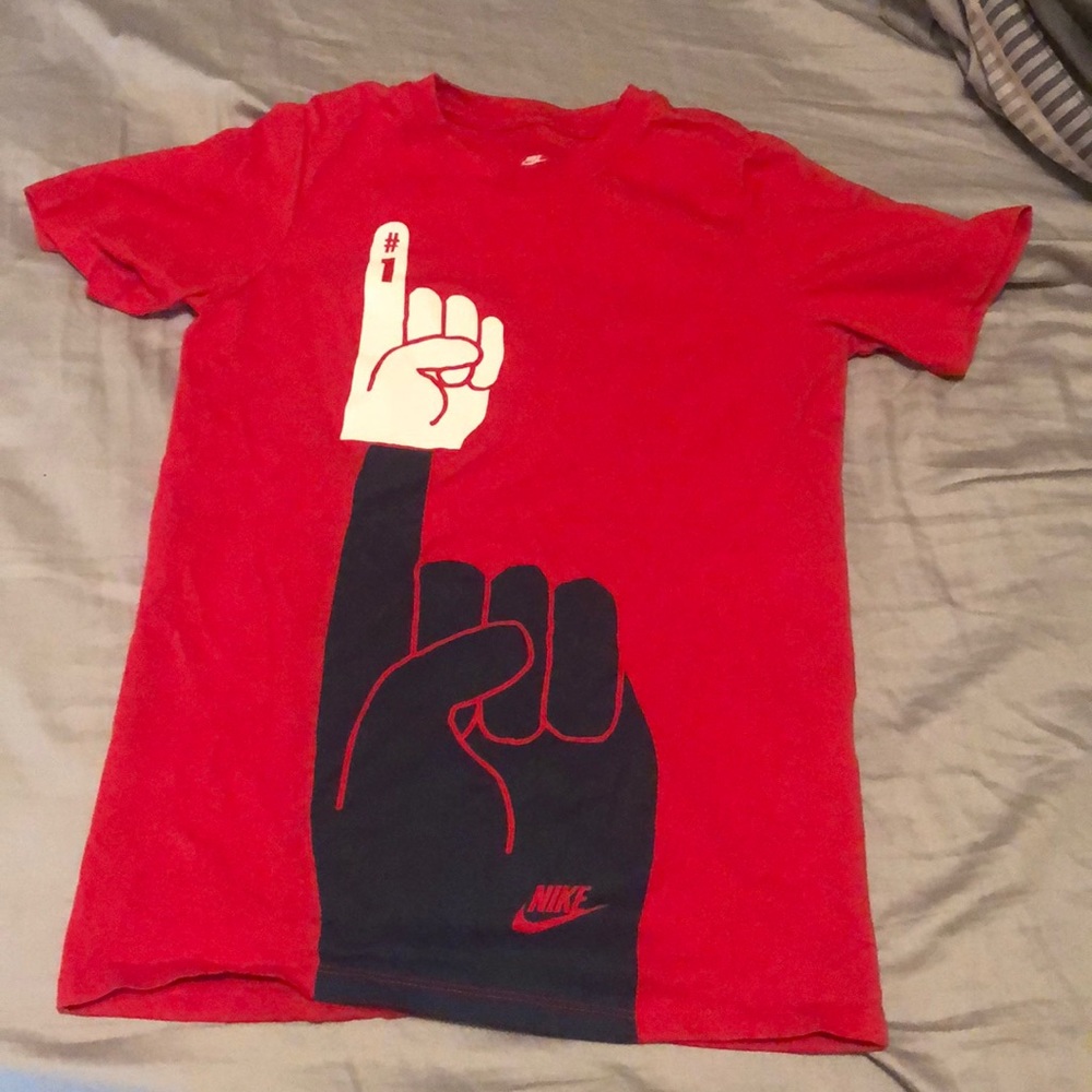 Boys Nike tee